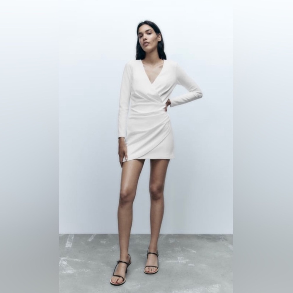 NWOT - Zara white draped/wrap ruched mini dress with long sleeves and a v neck